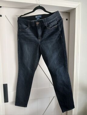 Democracy Women's Straight Leg Jeans - Black